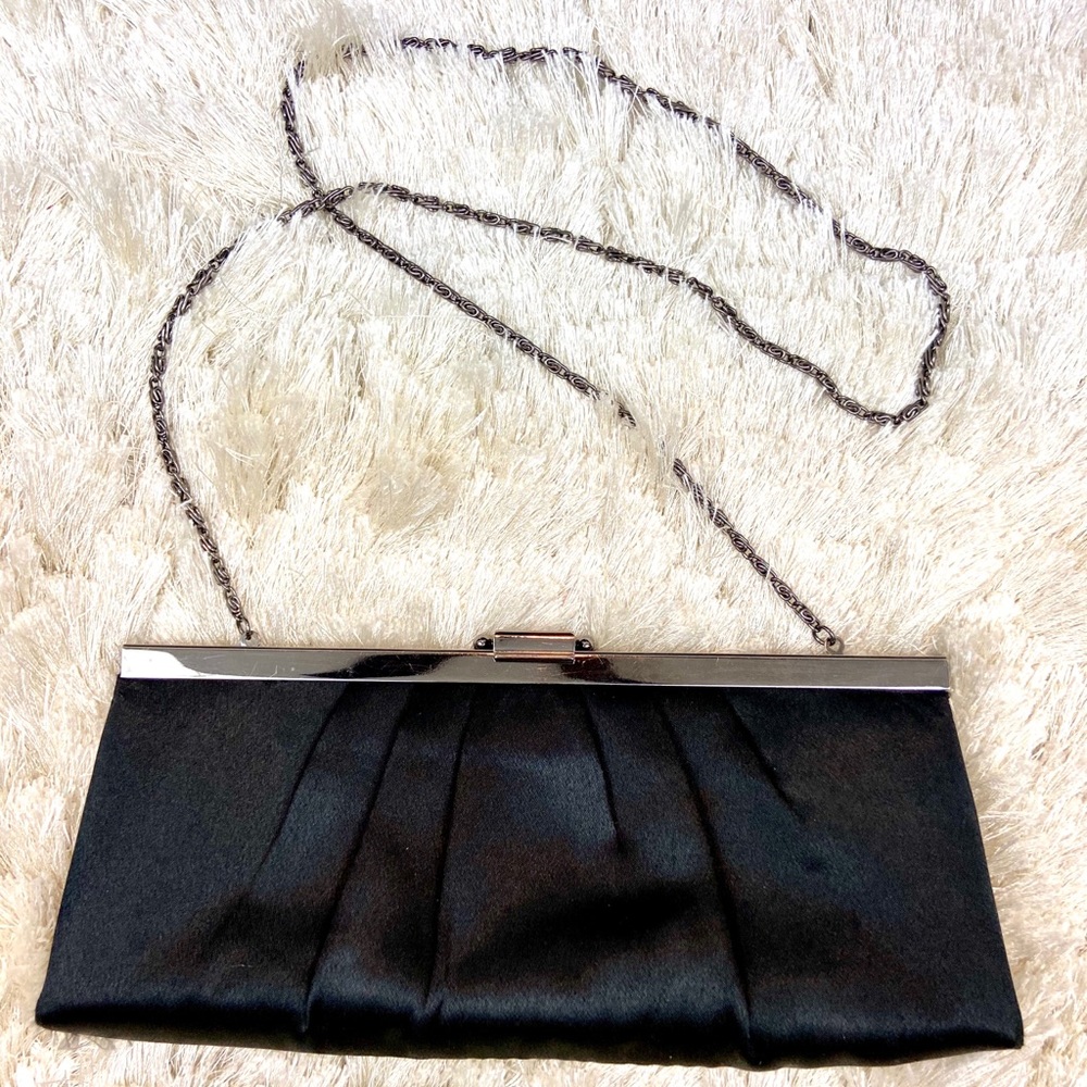 Jessica McClintock Black clutch